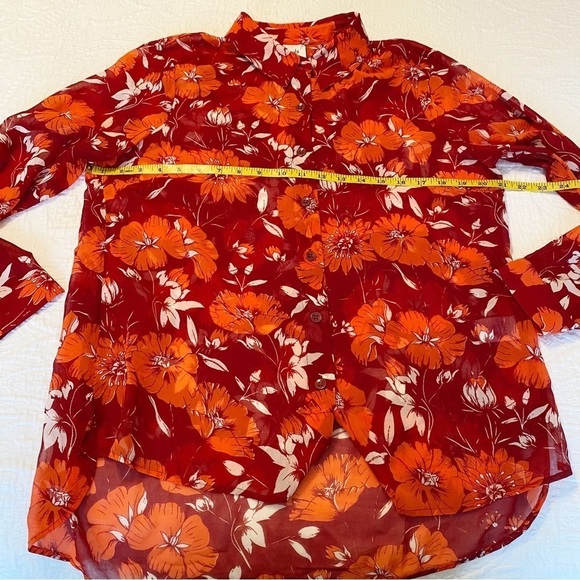 CAbi Hothouse Blouse #3766 in Scarlet Flower NWT - Medium - Picture 9 of 12